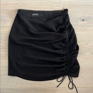 NWOT Superdown Black Ruched Mini Skirt for Cocktail Nights